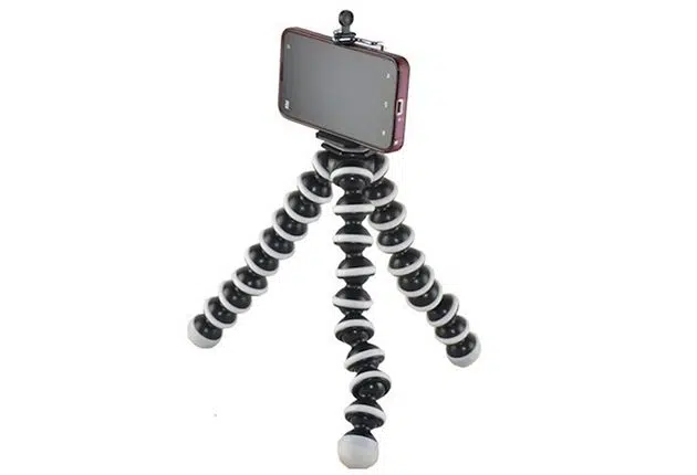 Flexible Tripod for Smartphones and Cameras