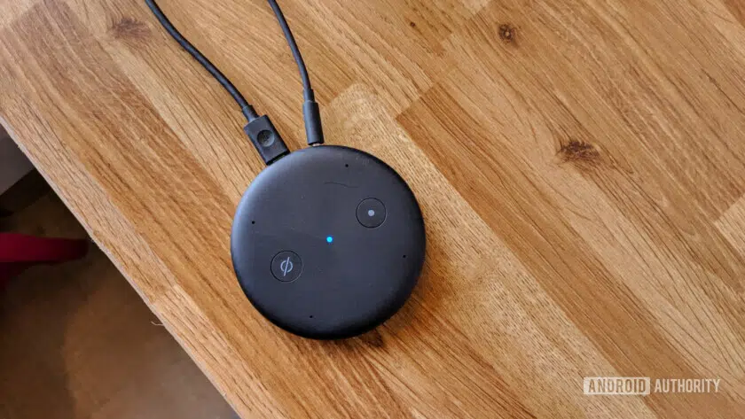 Amazon Echo Input top with Alexa listening blue light