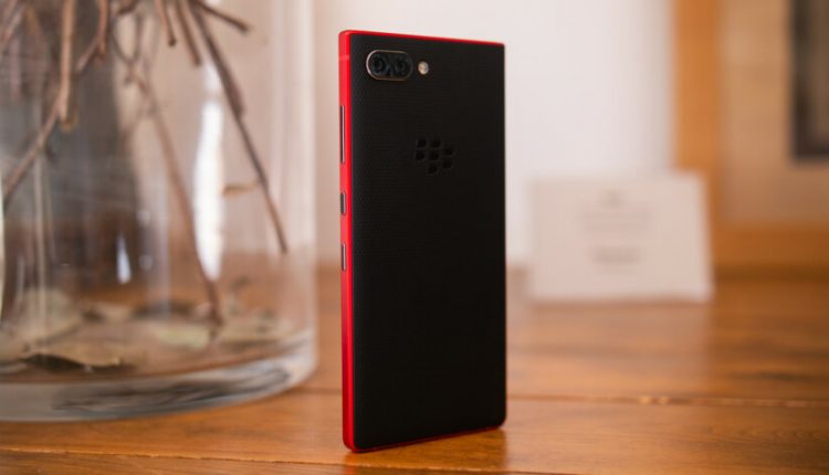 Blackberry KEY2 Red Edition back panel