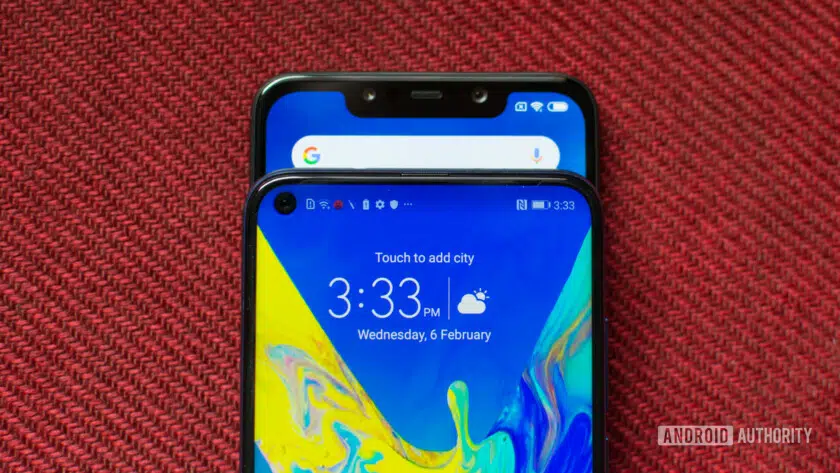 Honor View 20 and Pocophone smarpthones