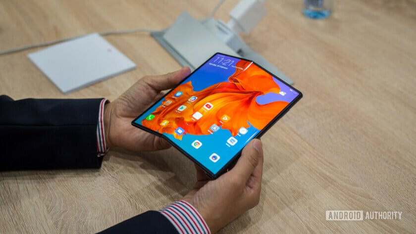 Huawei Mate X Foldable Phone Hands On display unfolded