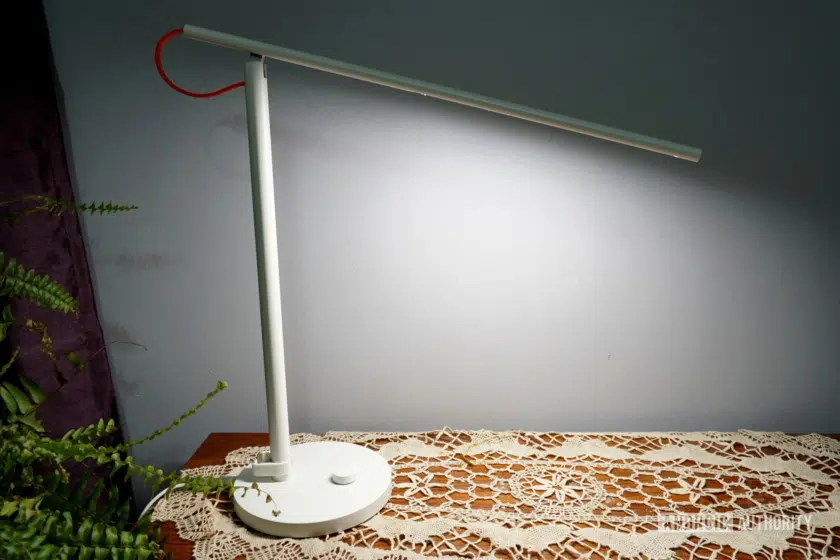 Xiaomi Mi smart home - Xiaomi Smart Desk lamp Mi smart home product