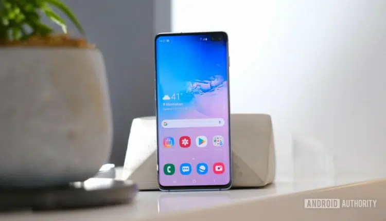 Samsung Galaxy S10 Plus screen