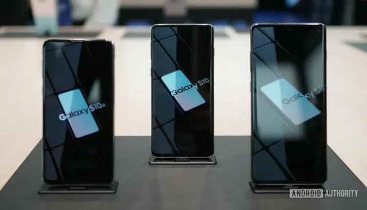 Samsung Galaxy S10e, S10 and S10 Plus demo