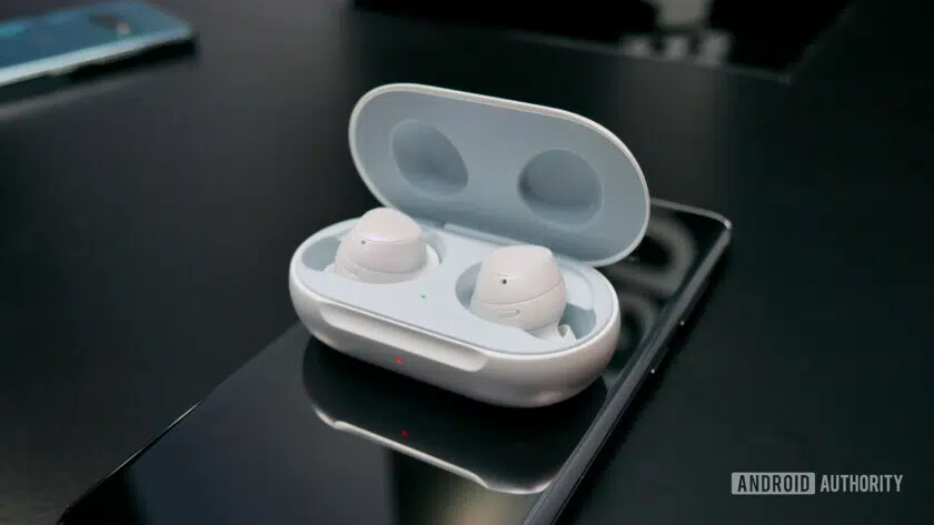 Photo of the new white Samsung Galaxy Buds in an open case.