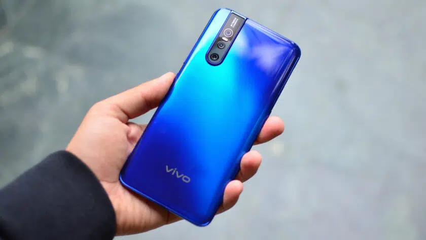 Vivo V15 Pro rear design