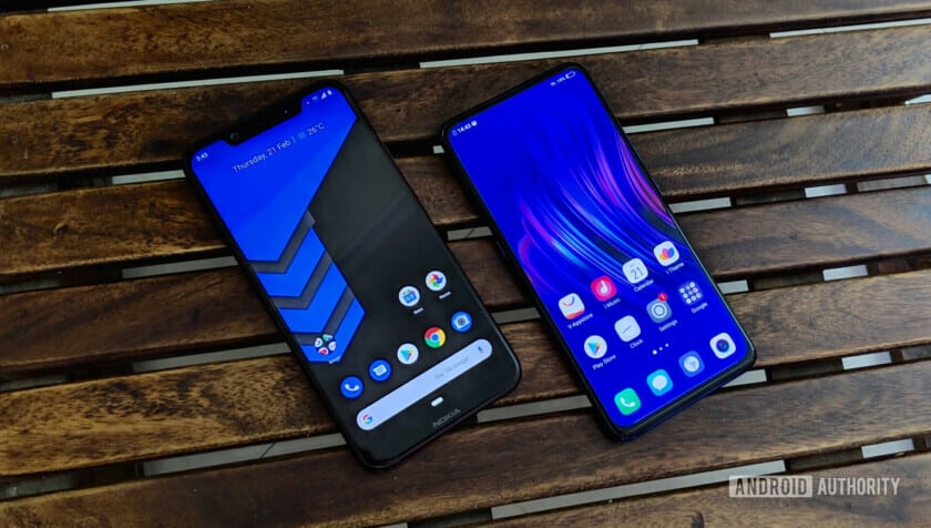 Vivo V15 Pro vs Nokia 8.1 front