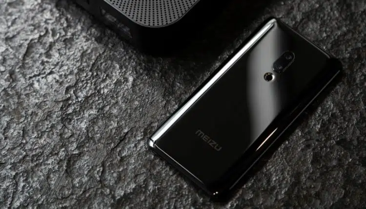 The back of the Meizu Zero.