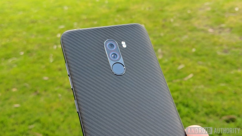 Pocophone F1 kevlar edition rear cameras